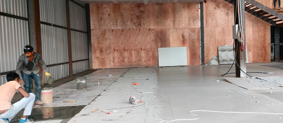 Hygiene design tips for food and beverage outlets with a clean commercial kitchen layout